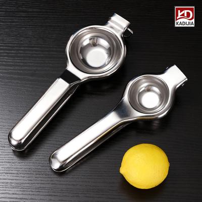 China Sustainable Stainless Steel Lemon Clip Kitchen Tools Instruments Squeeze Manual Orange Juicer for sale