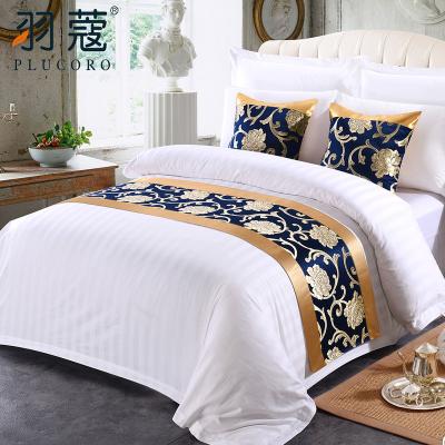 China Nondisposable Embroidery Professional Cotton Use Supplier Luxury Five Star Hotel Bed Runner for sale