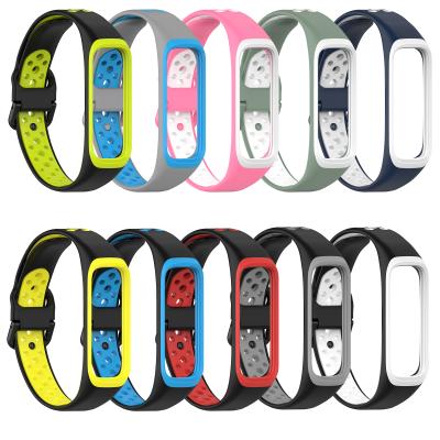 China Lianmi Fast Silicone Band Realease Replcement Dual Color Galaxy Fit2 Sm-r220 Strap Replacement Smart Watch Band For Samsung Galaxy Fit 2 for sale