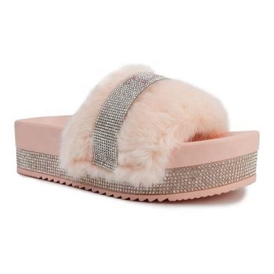 China Fashion Trend Drop Shipping Fashion Diamonds Plush Sandals For Women Slippers Ladies Fluffy Furry Sandal Shoes Rhinestone Slippers for sale