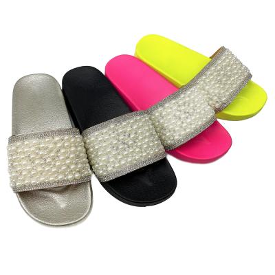 China Fashion Trend Wholesale Cheap Beaded Slippers Slides For Women Fashion Summer Outdoor Sandals For Ladies Flat Slipper Amazon eBay Custom Ins for sale