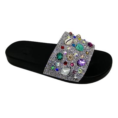 China 2020 Lightweight New Gem Shell Diamond Slippers For Women Beach Sandals Flats for sale