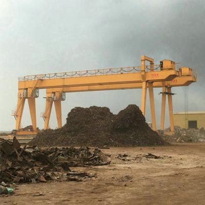 Chine Grue de portique de déchets de seau de grippage de poutre du double 3000KN à vendre