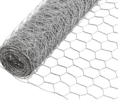 China Insulation Diamond Mesh Good Appearance Chain Link Protection Galvanized Fence for sale