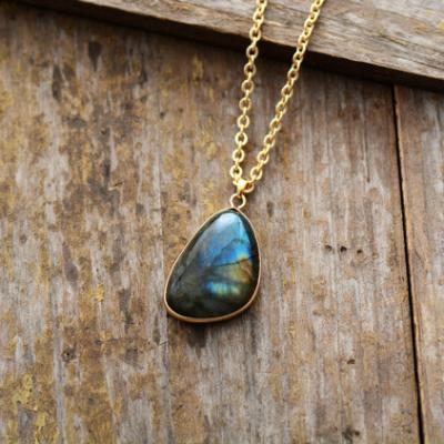 China BOHEMIA Simple Design Gold Plated Labradorite Jewelry Big Viking Stone Pendant Necklace Irregular Shape Natural Stone Jewelry Free Shipping for sale