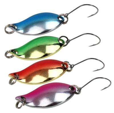 China Iron 2022 New Copper Single Hook Metal Spoon Lure Fishing Lures 2.5G 3CM Tackle Salt Or Water Luminous Fish for sale