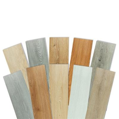 China Oak Roble Chene Color Laminate Flooring Best Wear Resistant Laminate Flooring Sale for sale