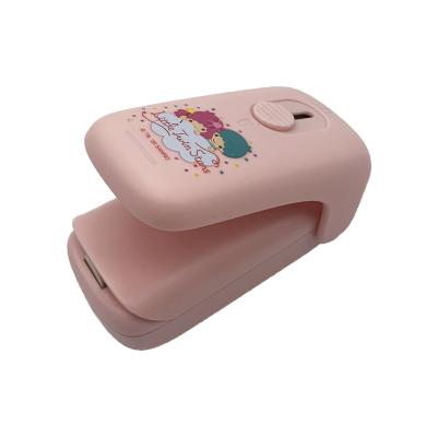 China Food Factory Direct Sales Cute Twin Stars 2 Small In 1 Portable Sanrio Mini Bag Sealer And Heat Cutter Sealer For Home for sale