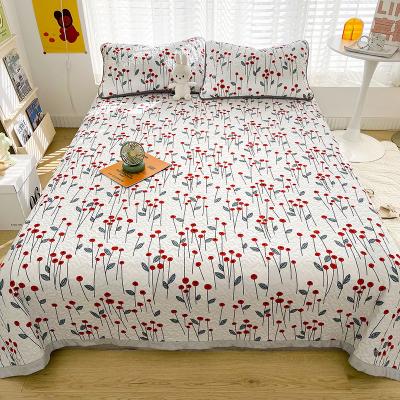 China Three-Piece Quilted Folded Cotton-Padded Four Seasons Protective Cartoon Universal Protective Printing Bedspread Set for sale