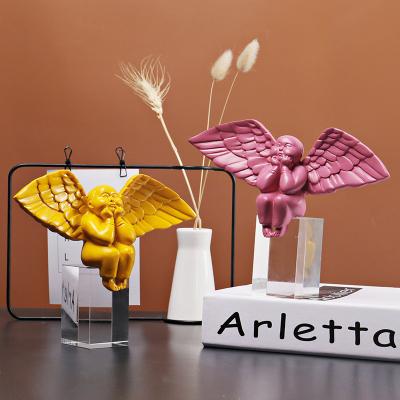 China Wholesale decoration skies baby crystal base, creative resin desk accessories wholesale for sale