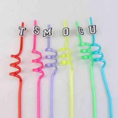 China New Eco - Friendly Spiral Plastic Cardboard Pattern Letter Reusable Drinking Straw For Party for sale