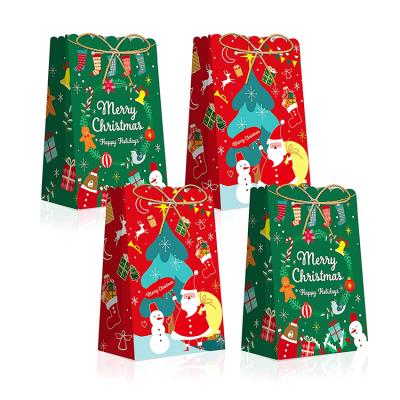 China Recyclable Boutique Christmas Party Paper Gift Bag Customize Cute Paper Small Bag for sale