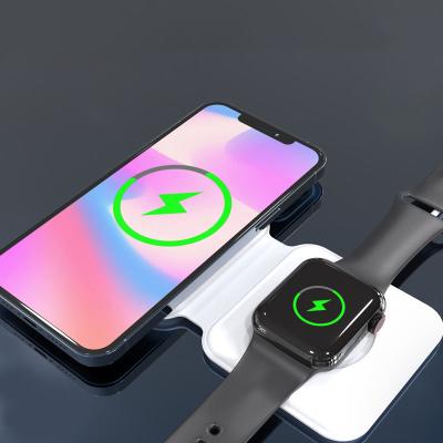 China New Product High Speed ​​2 in 1 Dual Pad 15W Dual Times Magnetic Fast Charging Wireless Charger for Iphone 12 13 pro Max Iwatch for sale