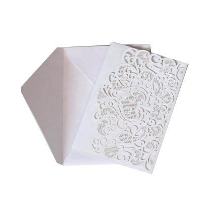 China North America Hot Sale Luxury Wedding Invitation With Metal Flower On The Front for sale