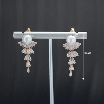 China Environmentally Friendly Long Drop Temperament Zircon Fringe Flower Earrings Stud Fan Fringe Earrings For Women for sale