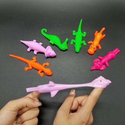 China 3D MODEL Yiwu Hot Sale Promotion Catapult Toys Small Plastic Kids Toys TPR Rubber Animal Slingshot for sale