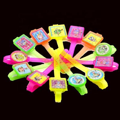 China Advertising Wholesale Cheap PVC Kids Toys Plastic Capsule Toys Maze Watch for sale