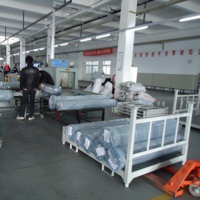 China Corrosion Protection Metal Fabric Rolling Display Rack for sale