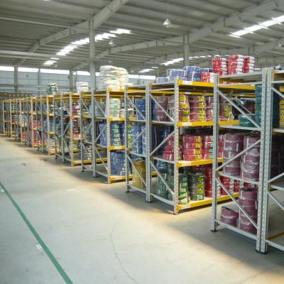 China Corrosion Protection Long Span Boltless Shelving for sale