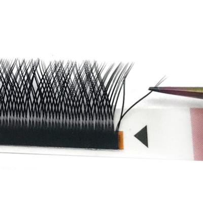 China Different Natural Soft Handmade False Eyelashes Weave Lashes for sale