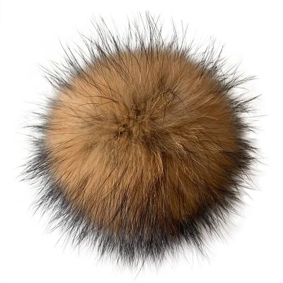 China Real Soft Hand Feeling Factory Price Raccoon Fox Fur Pompom With Big Snap Button Fur Ball Pom Pom Fur Accessories For Beanie Hats DIY for sale