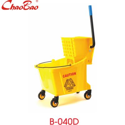 China 36L Large Capacity Single Bucket Water Squeezing Truck Cleaning Auxiliary Hydraulic Truck B-040D for sale