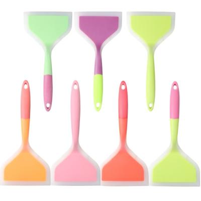 China Viable Wide Mouth Two Color Transparent Handle High Temperature Resistant Silicone Spatula Frying Kitchen Tools Wholesale for sale