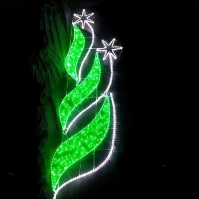 China Strong Decoration Outdoor Waterproof Holiday Lighting Commercial Christmas Decoration Post LED Street Light Pole Model Lamp Custom Made for sale