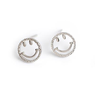 China Factory Price Trendy Hot Selling Simple Fashion Zircon 925 Sterling Silver Smiling Stud Earrings For Women for sale