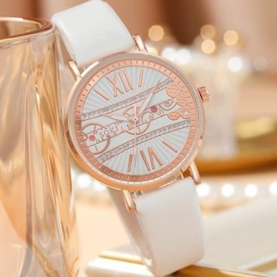 China Women Date Watches Quartz Watch For Women Giftst Luxury Watch for sale