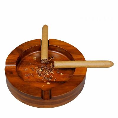 China Home Office Use Oak Wood Cigar Ashtray 4 Slot Cigar Holder Eco-friendly Indoor Outdoor Gift For Men for sale