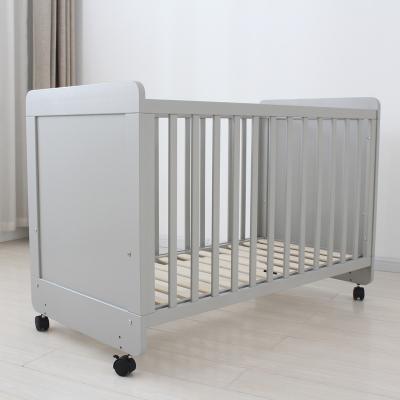 China New Design Best Selling Crib Furniture Solid Wood Baby Crib Baby Hutch for sale