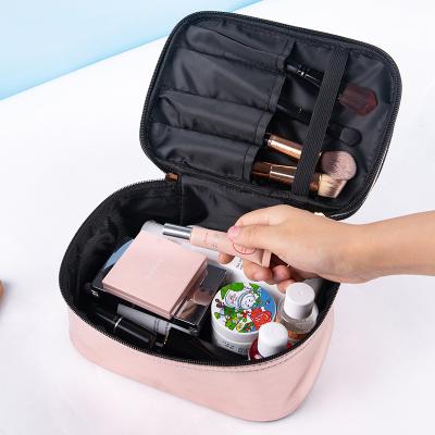 China Custom Logo Cosmetic Bag Pink Waterproof Fashion Makeup Storage Bag Packaging Bag for sale