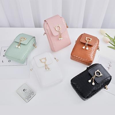 China 2021 Waterproof New Designer Pu Leather Square Clip Fashion Girls Cross - Body Handbags Luxury Shoulder Bag For Women for sale