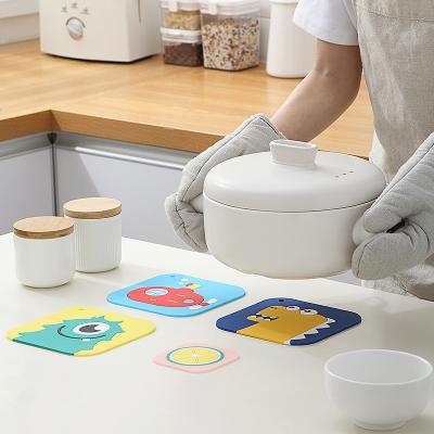 China 2021 New Cartoon Design Kitchen Furniture Supplies Sustainable Heat Insulation Cup Pad, Anti-scalding Place Mat Table Coaster for sale