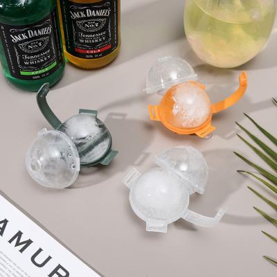 China 2022 Hot Viable Spherical Flying Saucer Ice Mold In Tray Free Easy Release Ice Cube Mold 2022 Sale Kitchen Accessories for sale