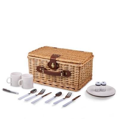 China Sustainable Woven Wicker Picnic Basket Set for sale