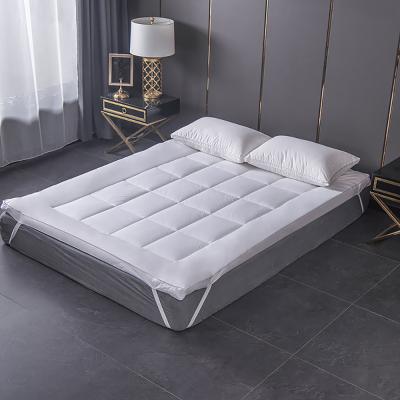 China 2021 Modern Style Popular Luxury Waterproof 300TC Plain Dyed Cotton Comfort Top Mattress Pad for sale