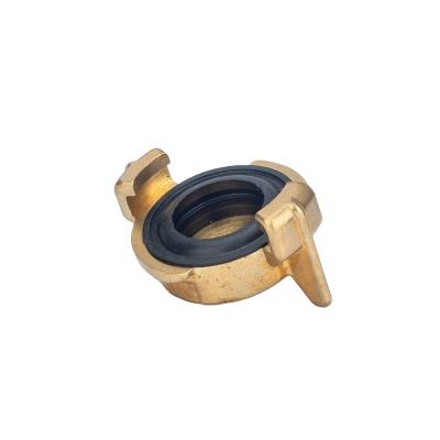 China Classic Brass Pipe Coupling Brass Insert Design Garden Water Hose Coupling Nipple Short Pipe Fittings Equal for sale