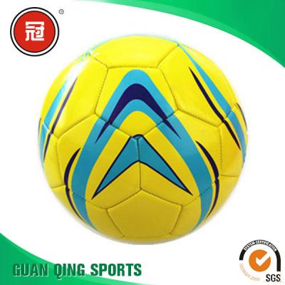 China Profesional de PVC foam football balls for sale