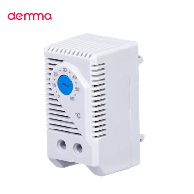 China Demma Heating Control Ce ROSH Certified Enclosure Cabinet Thermostat DSK3110 for sale