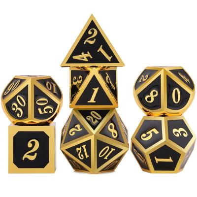 China Fashionable custom round corner bulk polyhedral polyhedral game gold wholesale size entertainment party bulk metal carves for sale