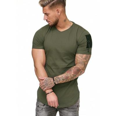 China Anti-Wrinkle Running Shirts Quick Dry Graphic Short Sleeve Men's Workout T-Shirts With Pockets for sale