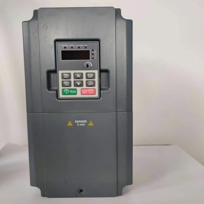 China Low Frequency AC Drive VFD Power Solar Inverter MPPT Solar Pump Industry Water Pump Inverter Charge Controller for sale