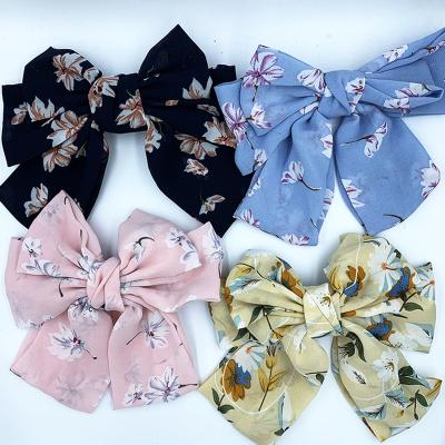 China Plug Hairs Customized Korean Style Large Ribbon Hair Bow With Clip Hairs Holder for sale