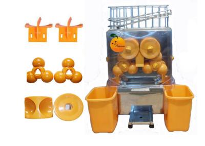 China Auto Feed Squeeze Zumex Orange Juicer 20-22 Oranges Per Mins Safety Cut Off Switched for sale