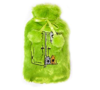 China Durable Plush Green Blanket with Rubber Hot 2L Water Bottle for Cramps, Neck and Back Pain, Feet and Shoulders for sale