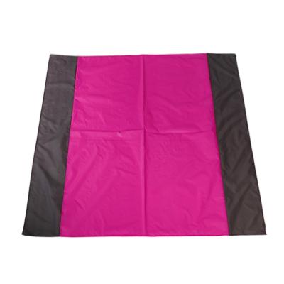 China Fold In A PE Bag Portable Folding Picnic Item Sand Free Mat In Beautiful Carry Mat Beach Mat for sale