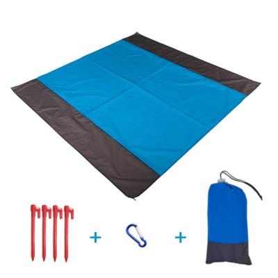 China Fold In A Popular Waterproof Beach Blanket PE Bag Sale Portable Folding Camping Beach Mat Lightweight for sale