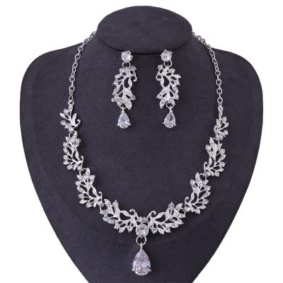 China FASHIONABLE Crystal Rhinestone Necklace Earrings Bridal Wedding Jewelry Set for sale